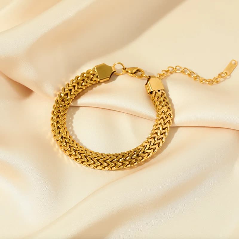 Kullanvärinen paksuketjuinen choker-kaulakoru ja rannekoruseti