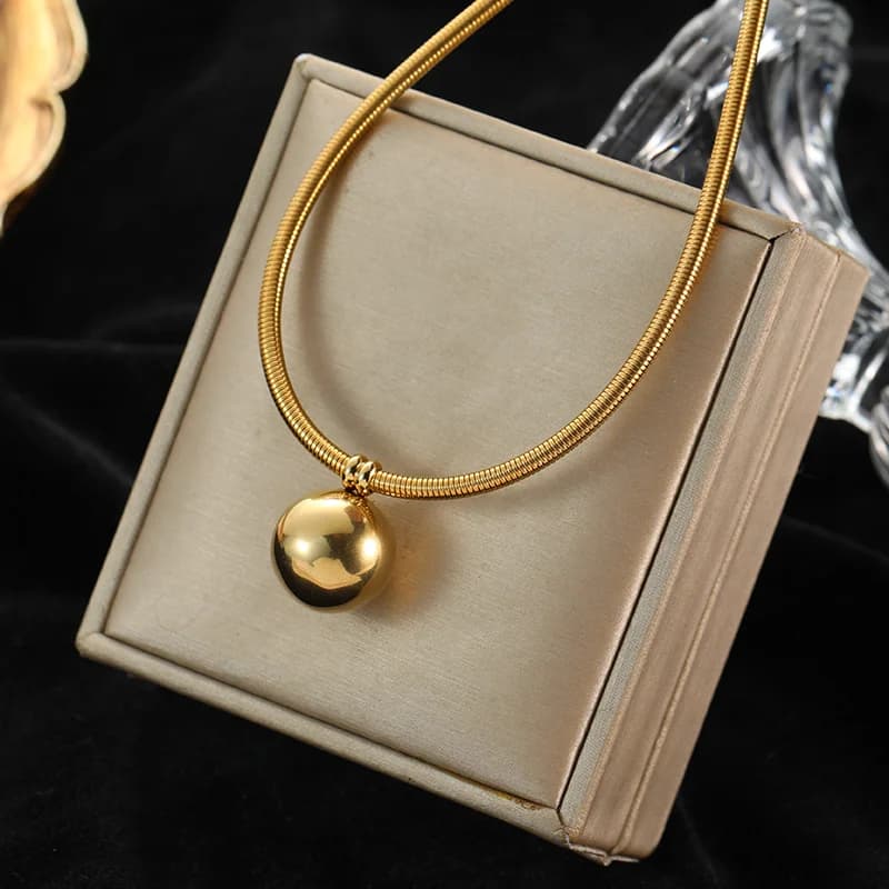 Kultainen ontto helmi choker-kaulakoru